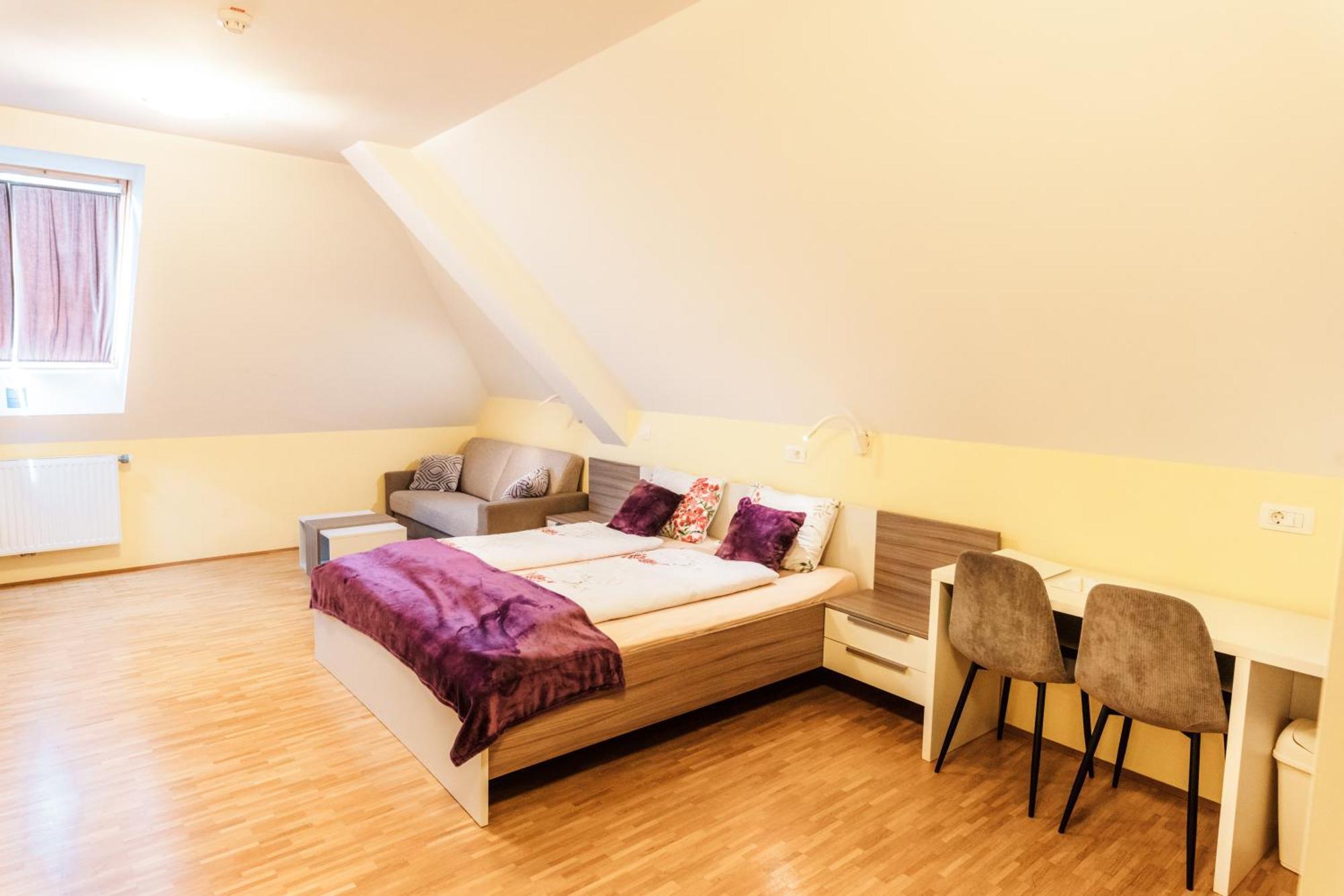 Dvorec Trebnik - Sobe Slovenske Konjice Bagian luar foto