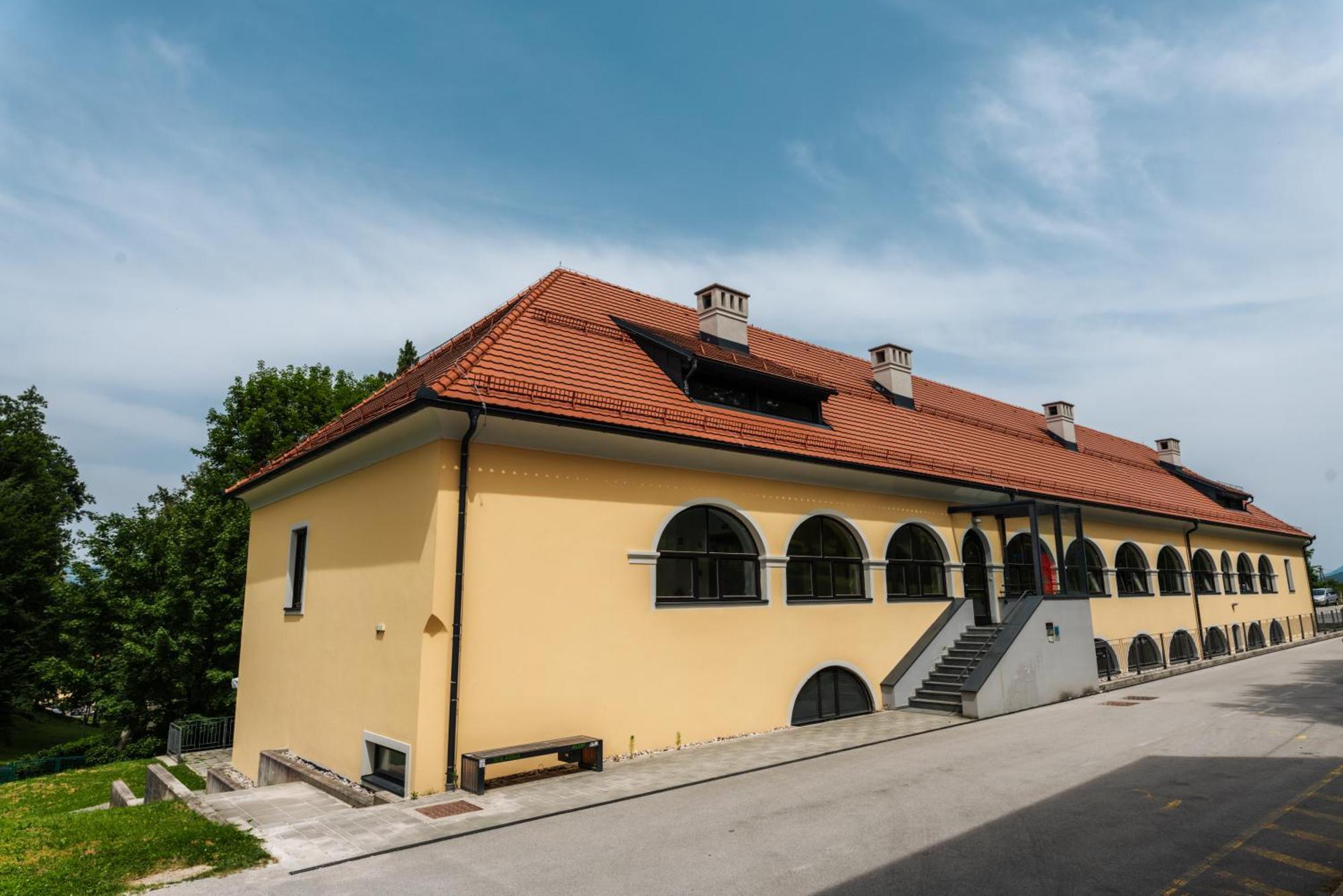 Dvorec Trebnik - Sobe Slovenske Konjice Bagian luar foto